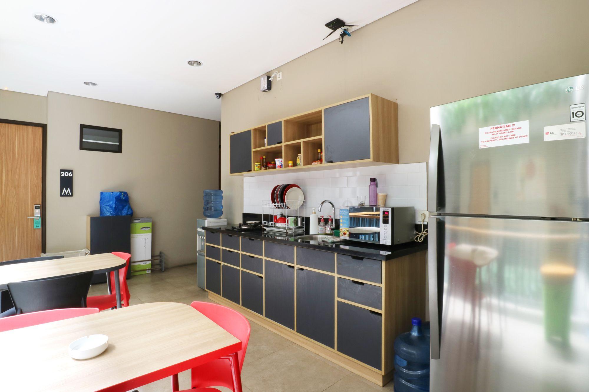 M Suite Tangerang Bagian luar foto